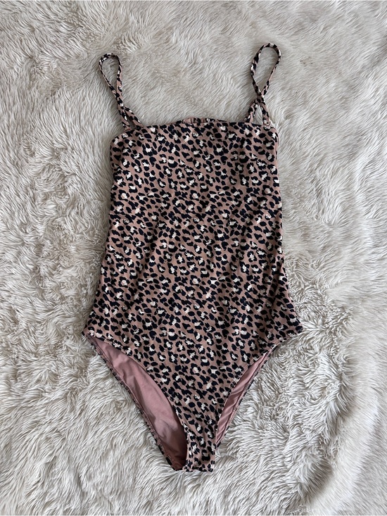 aerie Other - Aerie Leopard Print One-Piece Swimsuit Size M